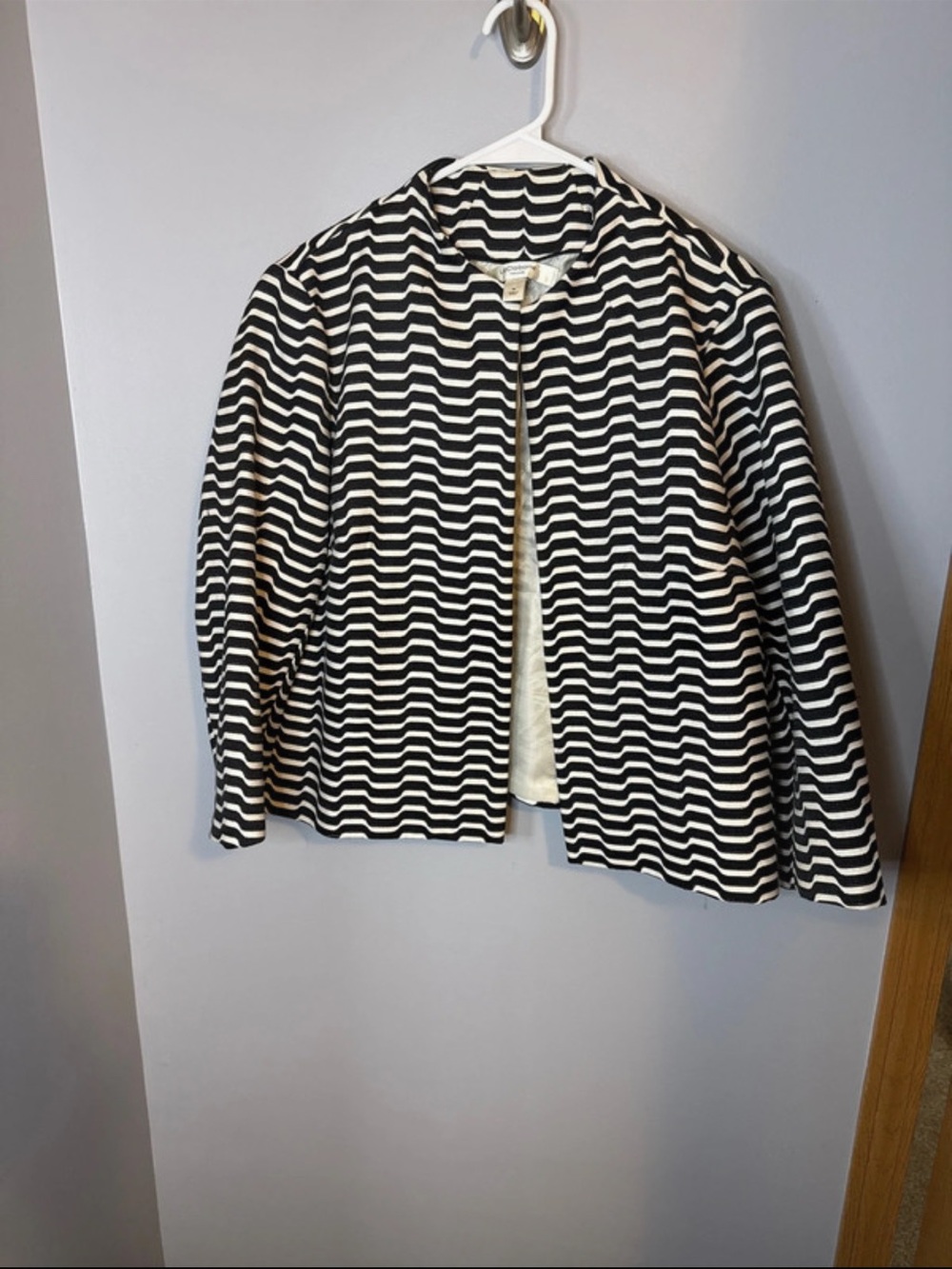 Liz Claiborne Black & White Striped Open-Front Jacket